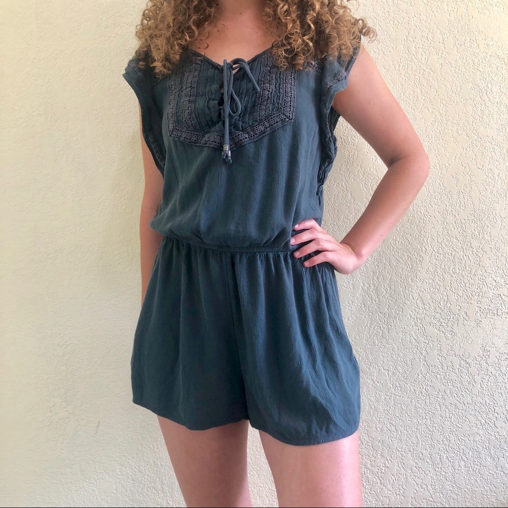 American Eagle romper